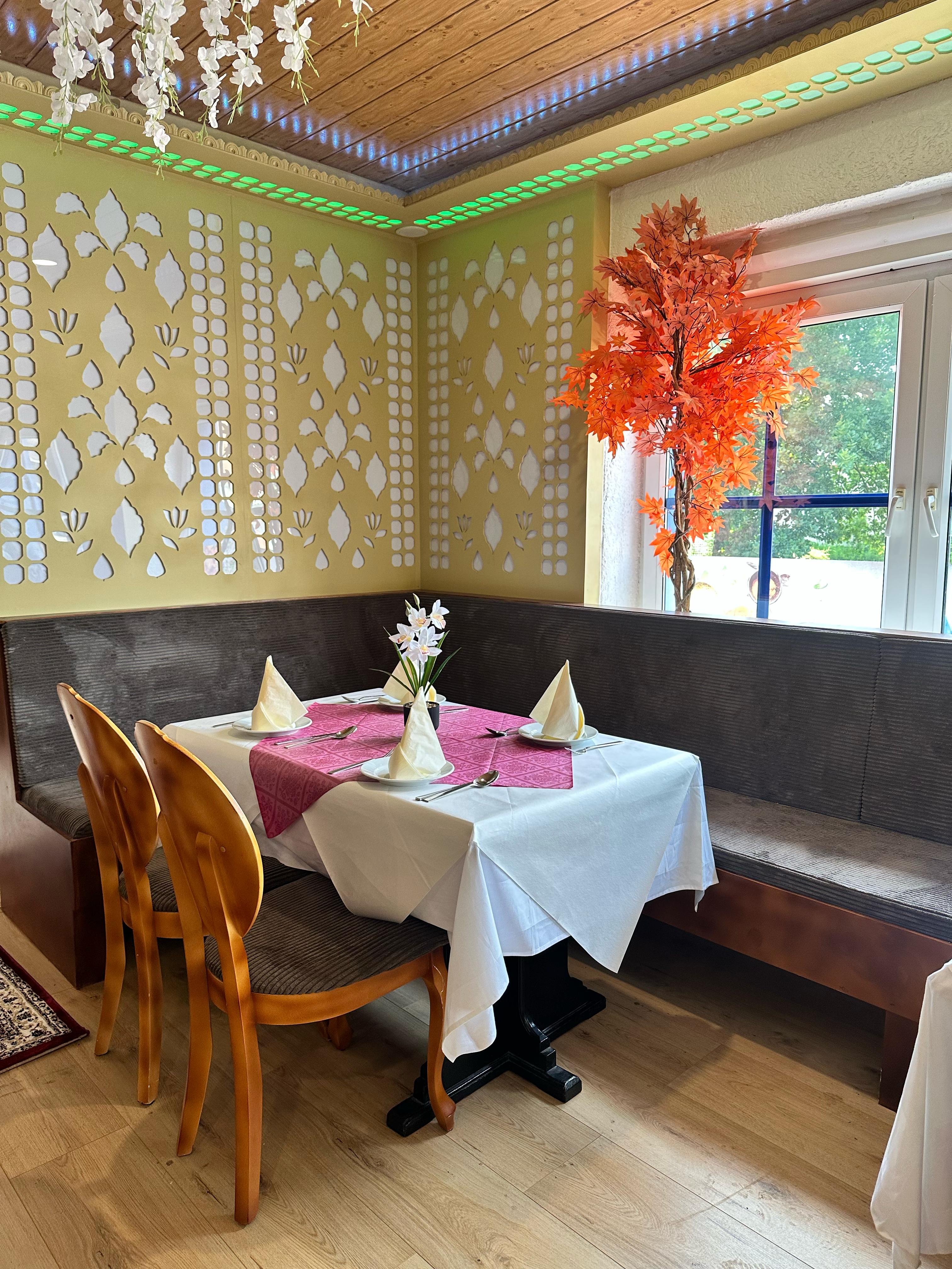 Restaurant Exterior 1